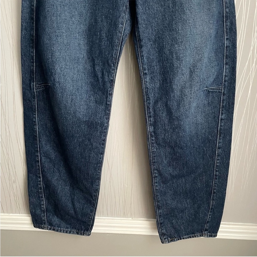 NWT Levi's Cinch Barrel Jeans - Picture 6 of 13